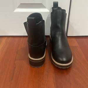 Ankle black boots